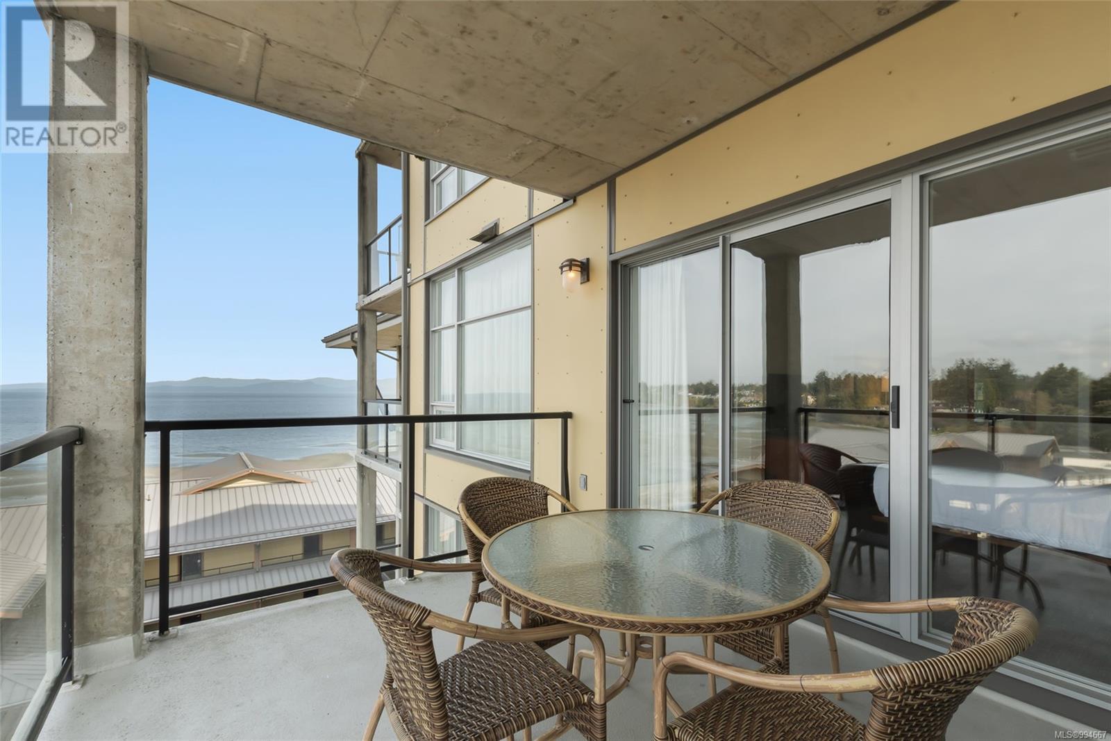 703/704A 181 Beachside Dr, Parksville real estate listing 994667