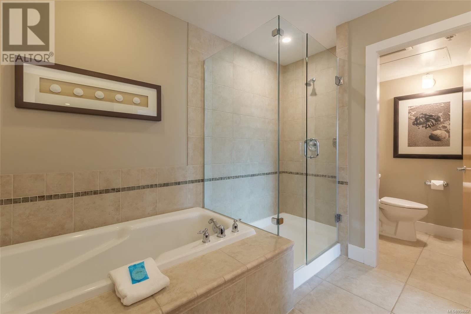 703/704A 181 Beachside Dr, Parksville real estate listing 994667