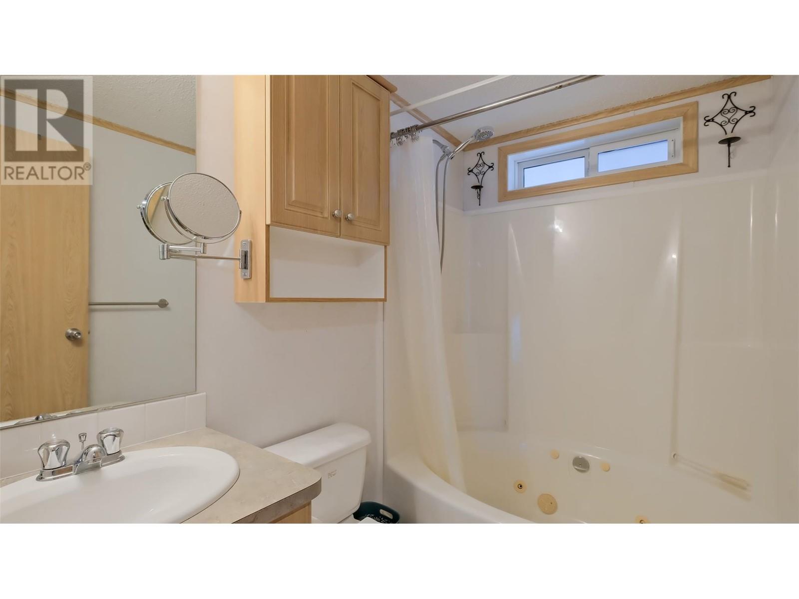 116 2035 Boucherie Road, Westbank
