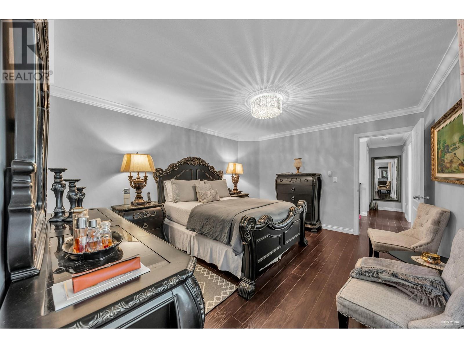 7788 HEDLEY AVENUE, Burnaby