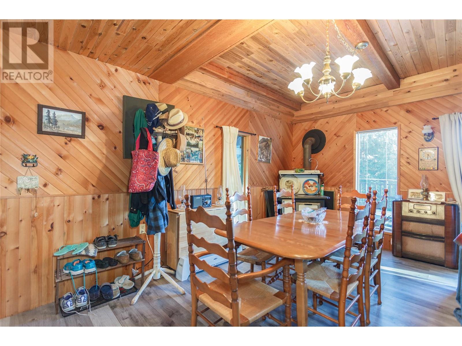 3217 Lumby Mabel Lake Road, Lumby