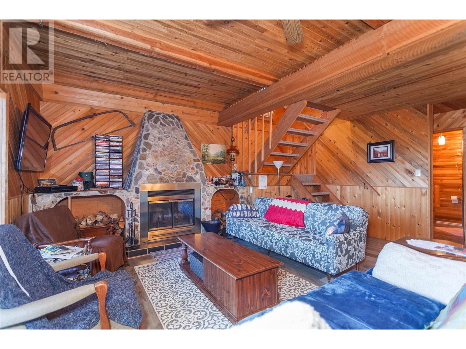 3217 Lumby Mabel Lake Road, Lumby