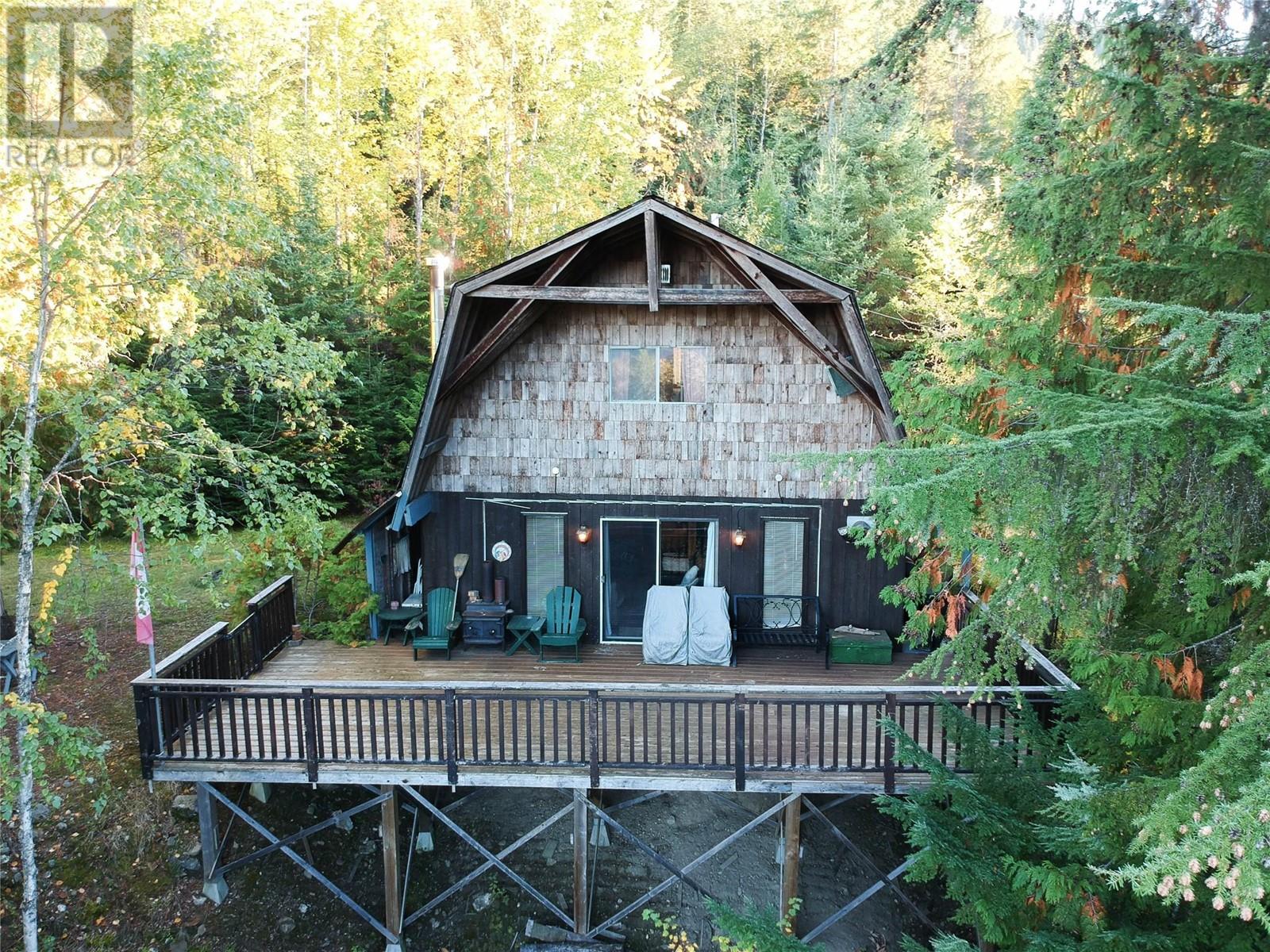 3217 Lumby Mabel Lake Road, Lumby