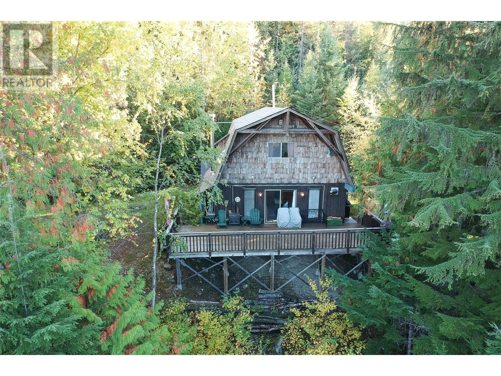 3217 Lumby Mabel Lake Road, Lumby