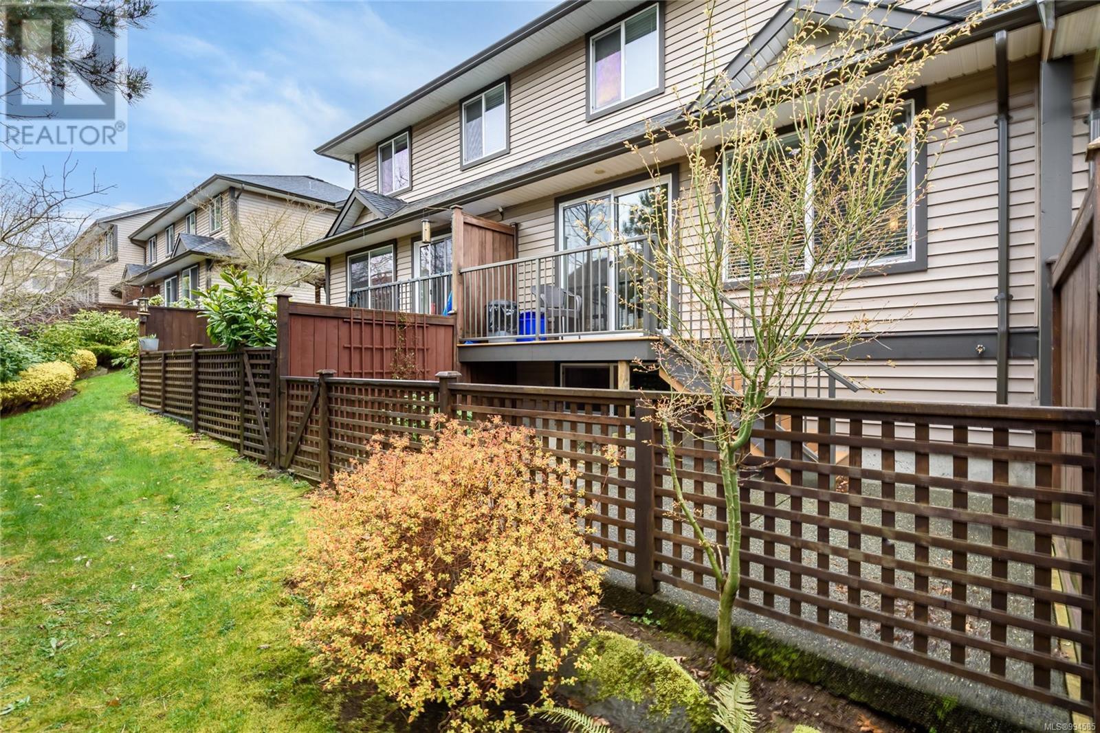 106 4699 Muir Rd, Courtenay