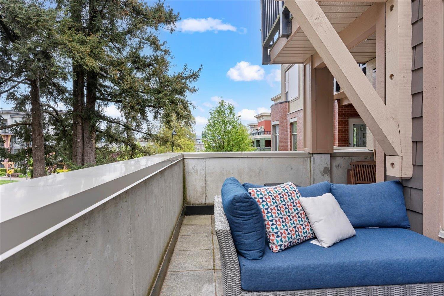 Photo 6 of 206 45530 Market Way Garrison Crossing, Chilliwack BC