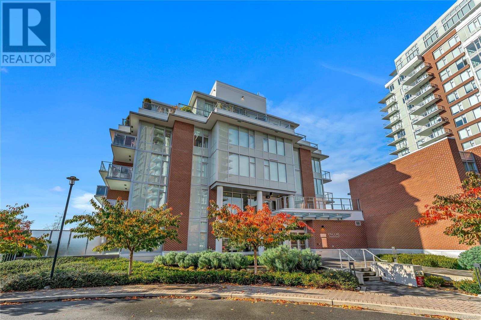 Photo 17 of 211 70 Saghalie Rd, Victoria BC