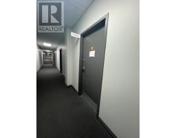Unit 202 - 320 Torbay Road thumbnail 7