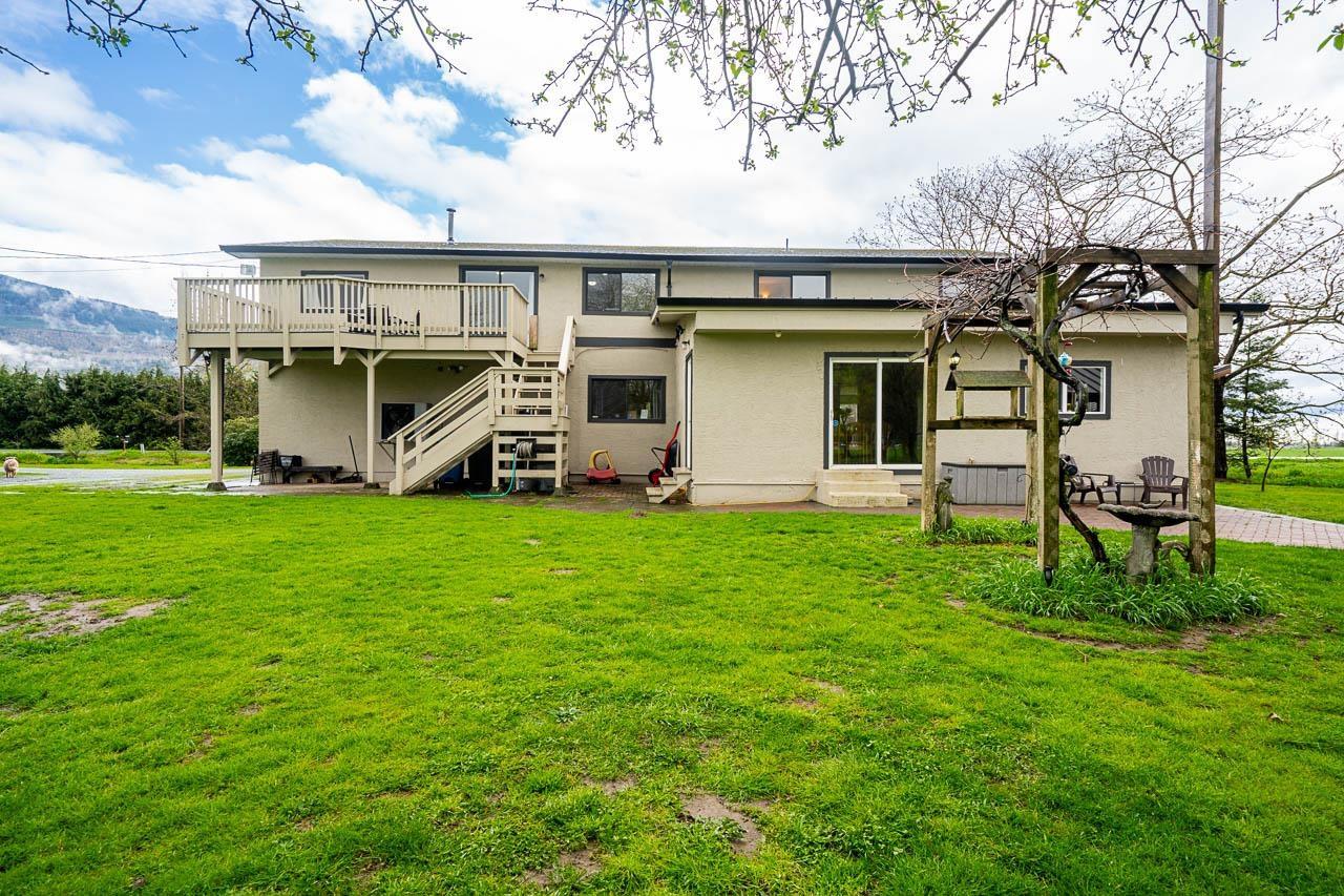 Photo 37 of 40575 No 4 Road, Abbotsford BC