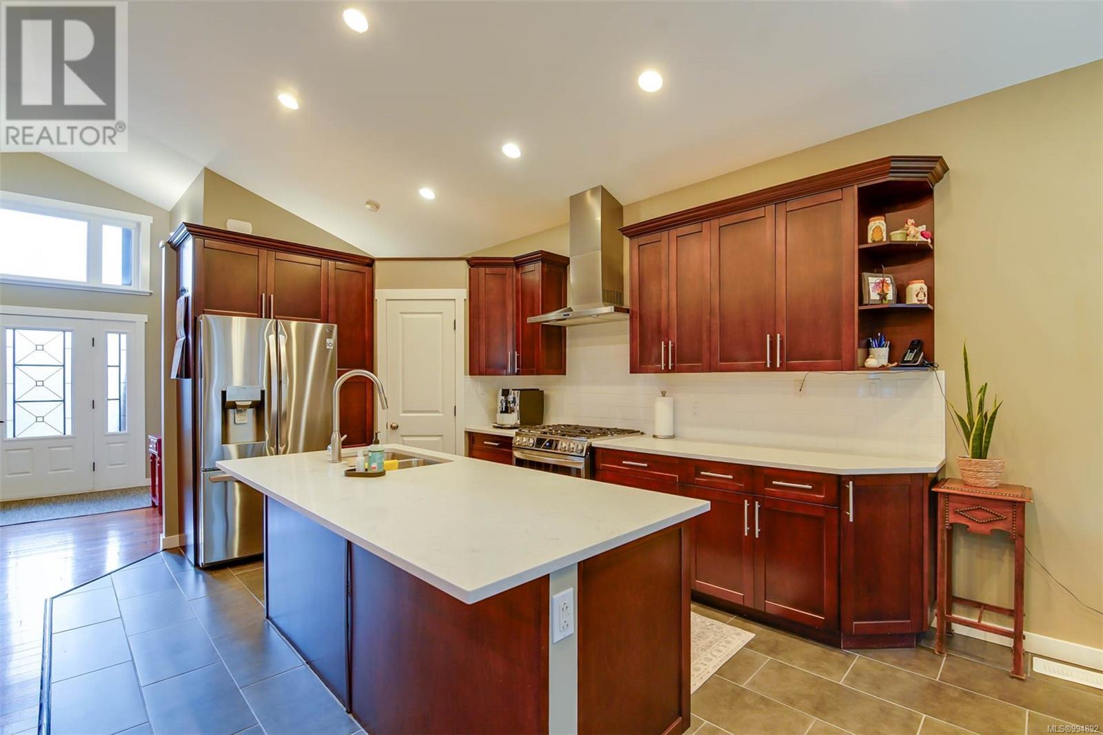 3348 Waterfern Dr, Port Alberni