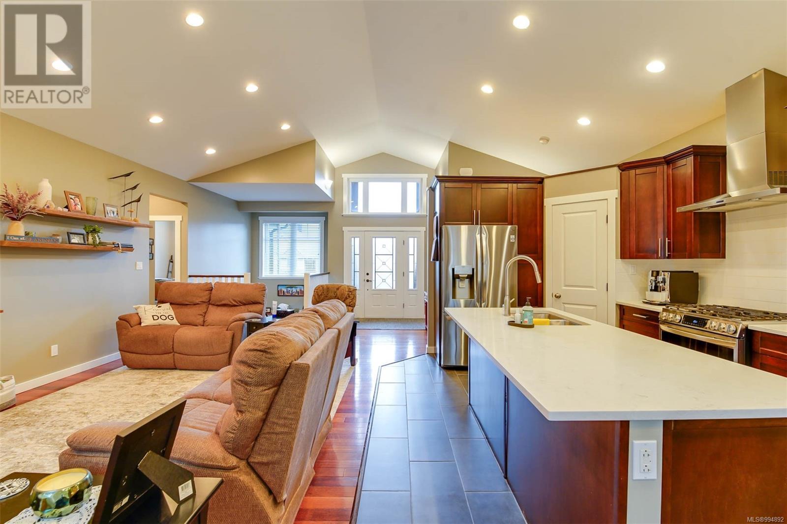 3348 Waterfern Dr, Port Alberni