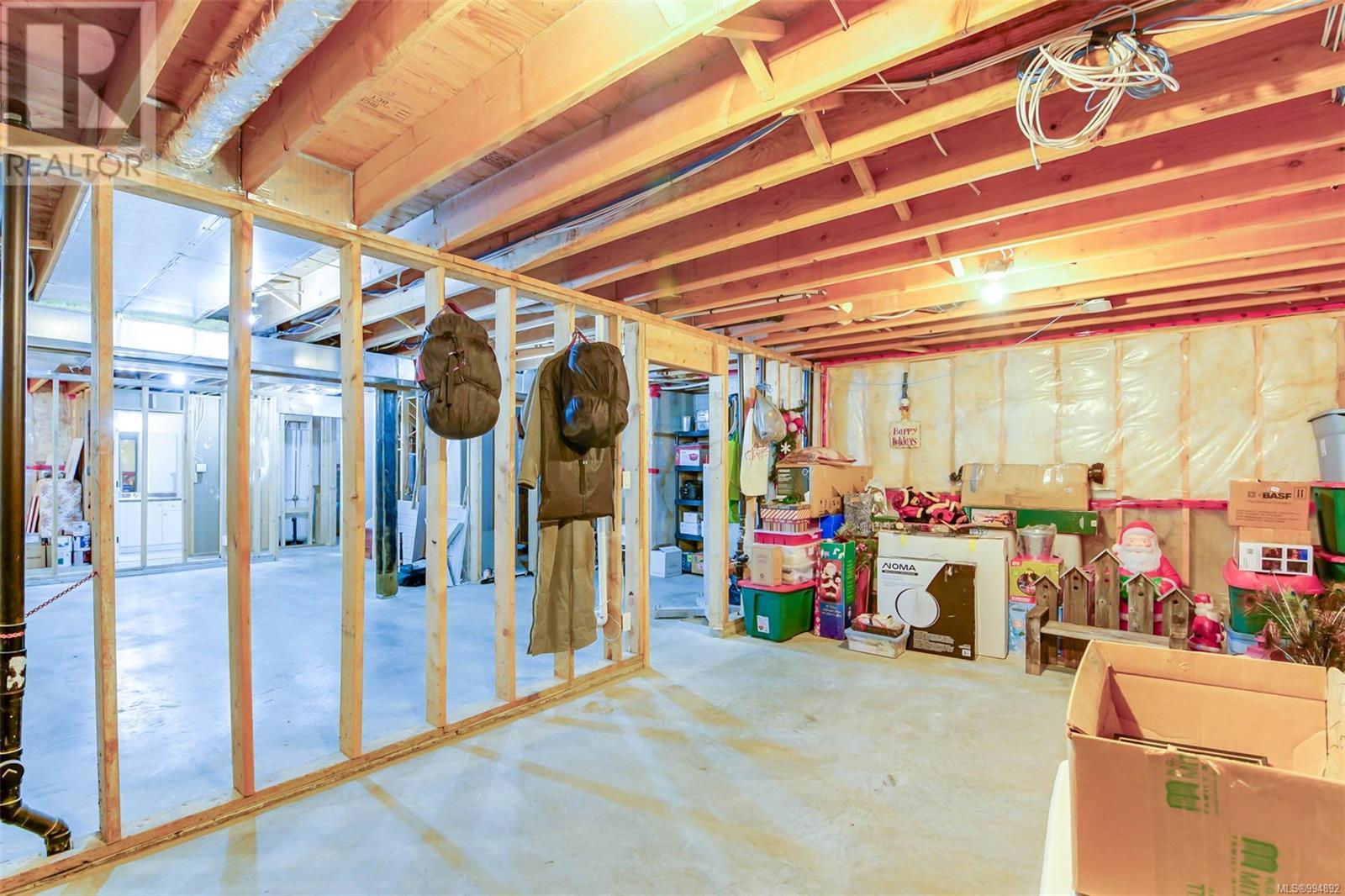 3348 Waterfern Dr, Port Alberni