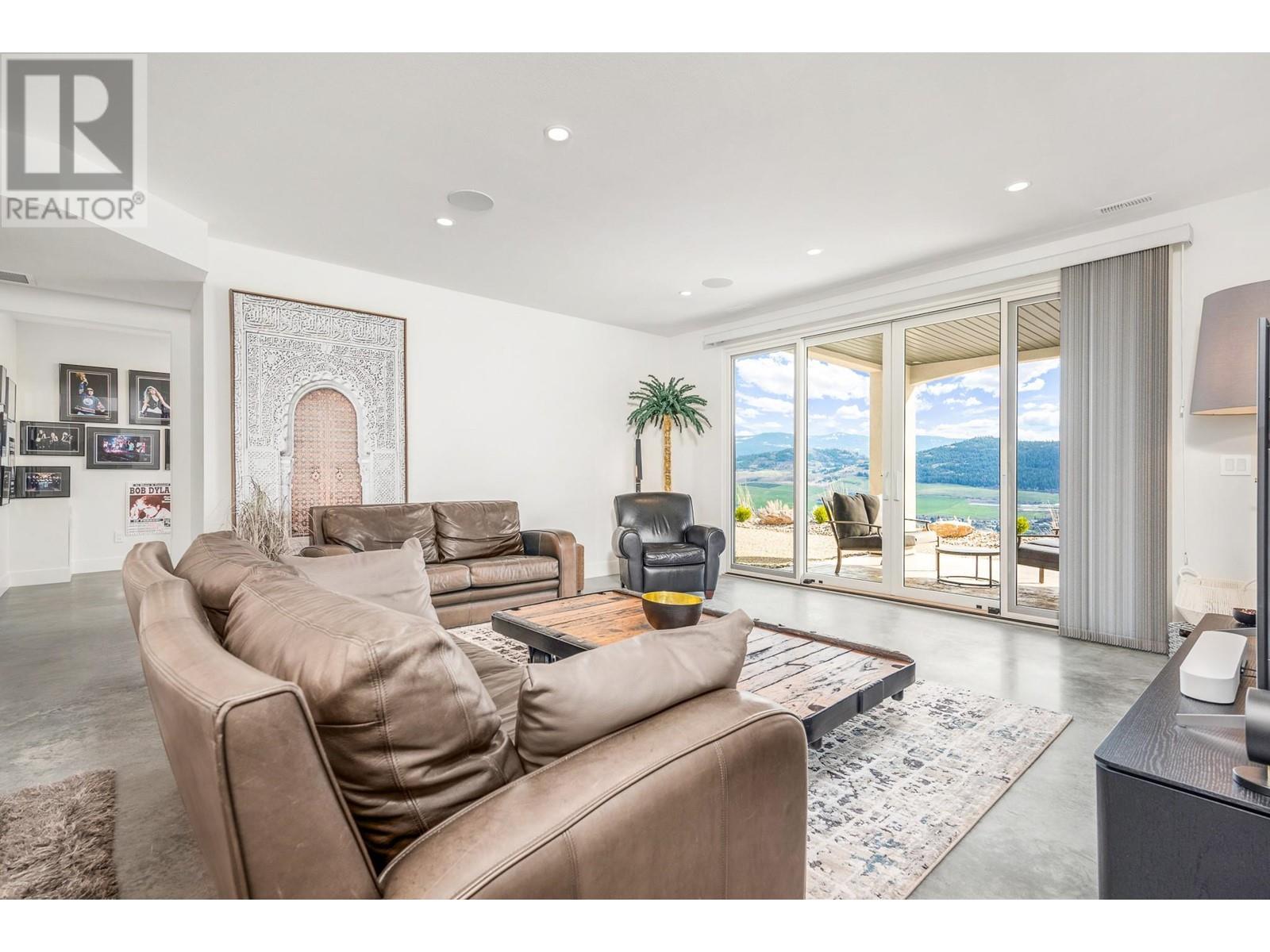  104 Silversage Lookout Court, Vernon