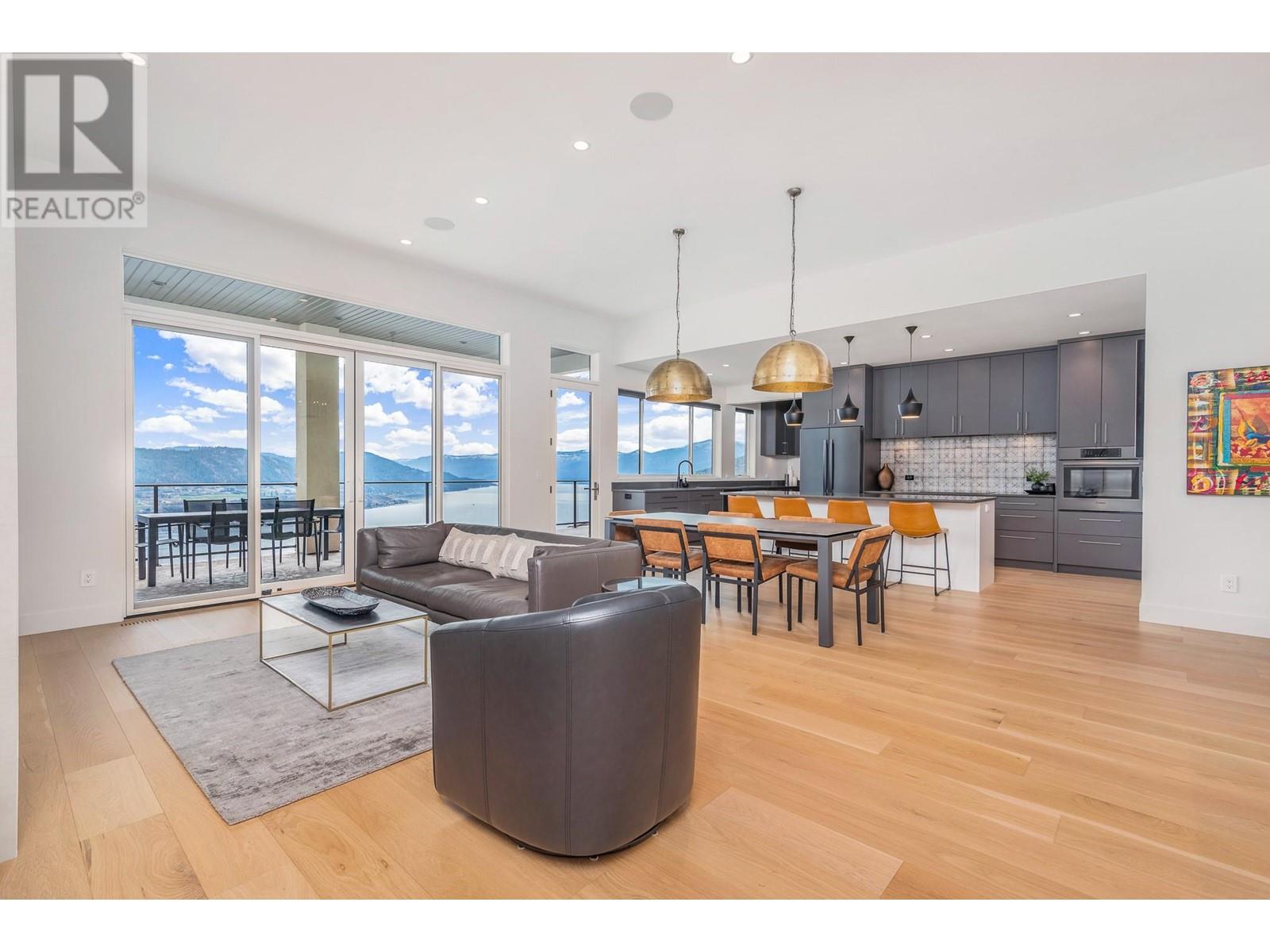  104 Silversage Lookout Court, Vernon