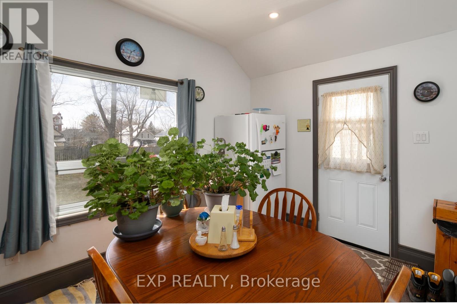 Photo 10 of 123 Green Street, Deseronto ON