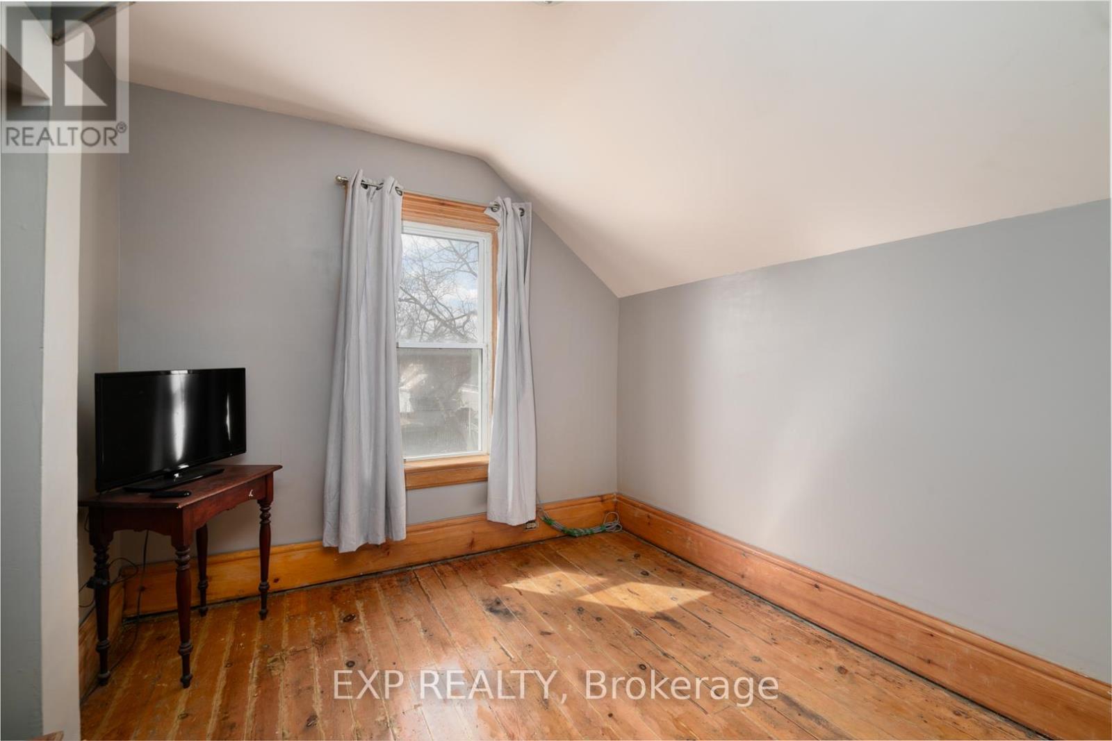 Photo 19 of 123 Green Street, Deseronto ON