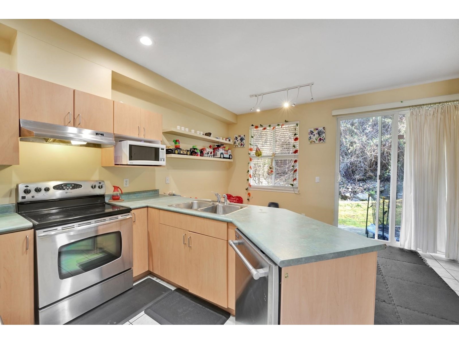 Photo 11 of 53 35287 Old Yale Road, Abbotsford BC