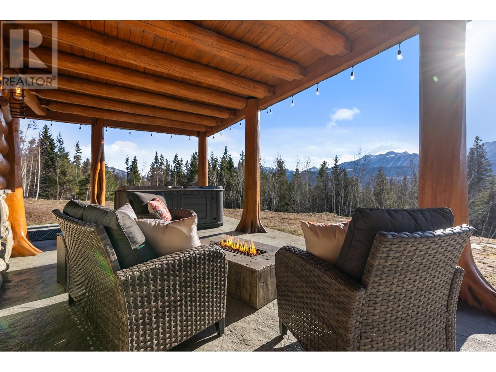 2119 HILLSIDE DRIVE, Valemount