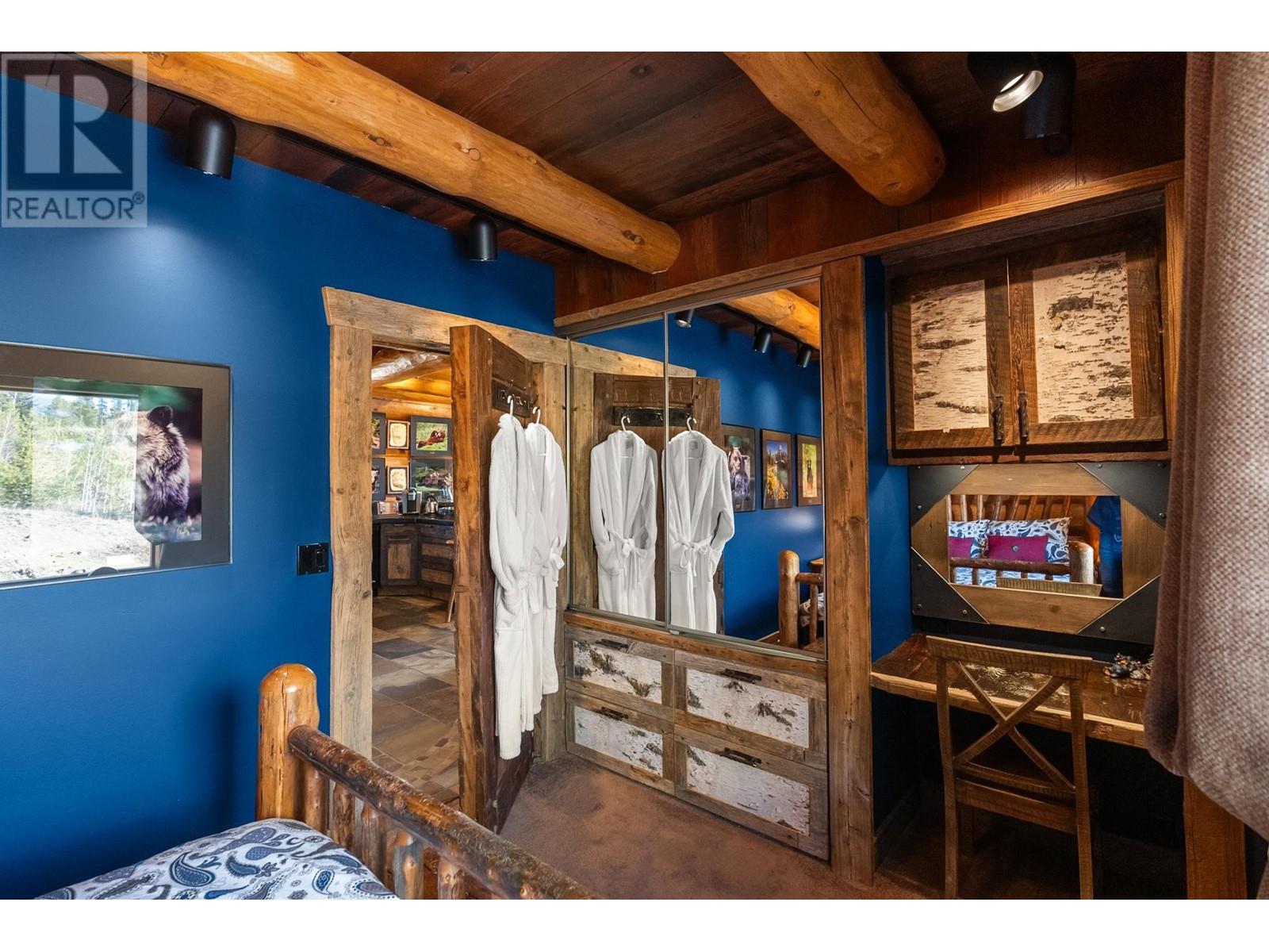 2119 HILLSIDE DRIVE, Valemount
