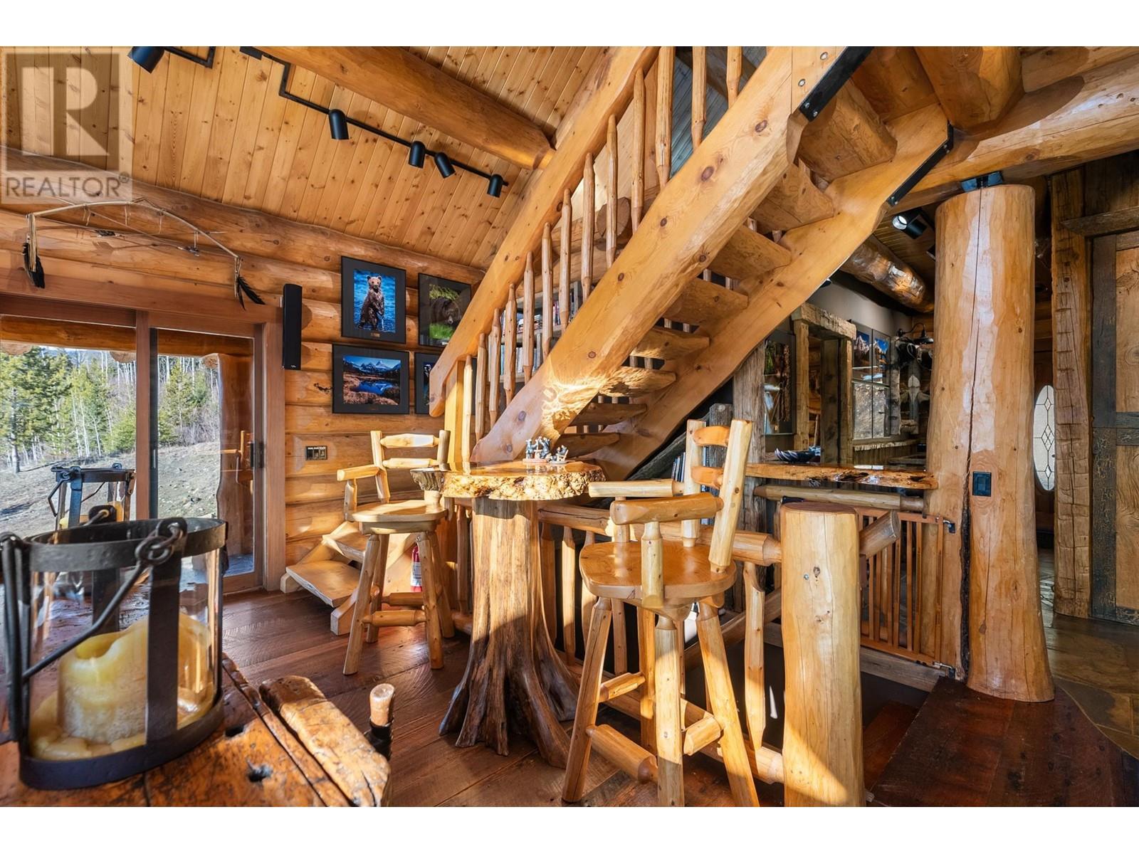 2119 HILLSIDE DRIVE, Valemount