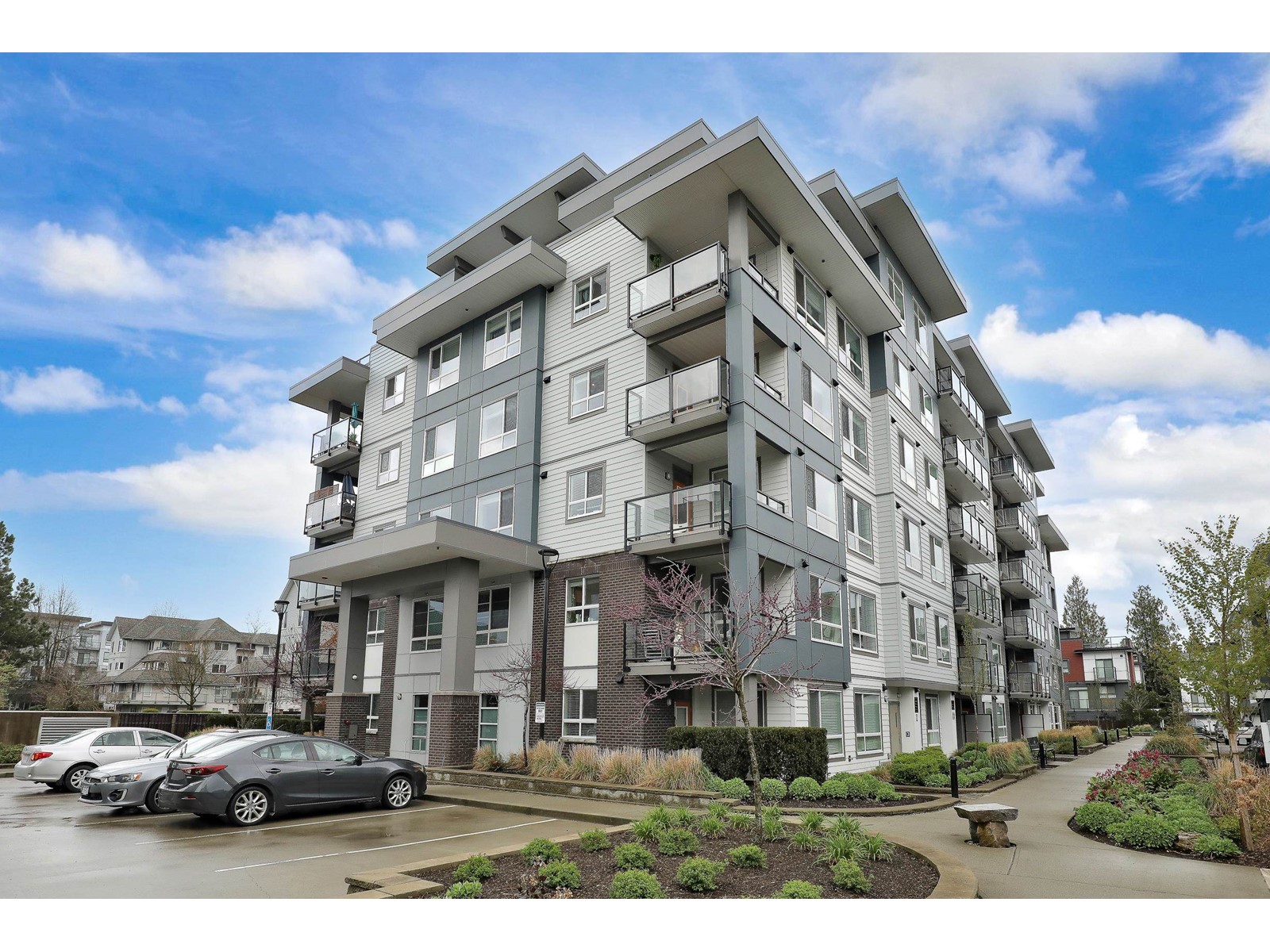 Photo 1 of 412 1516 Mccallum Road, Abbotsford BC