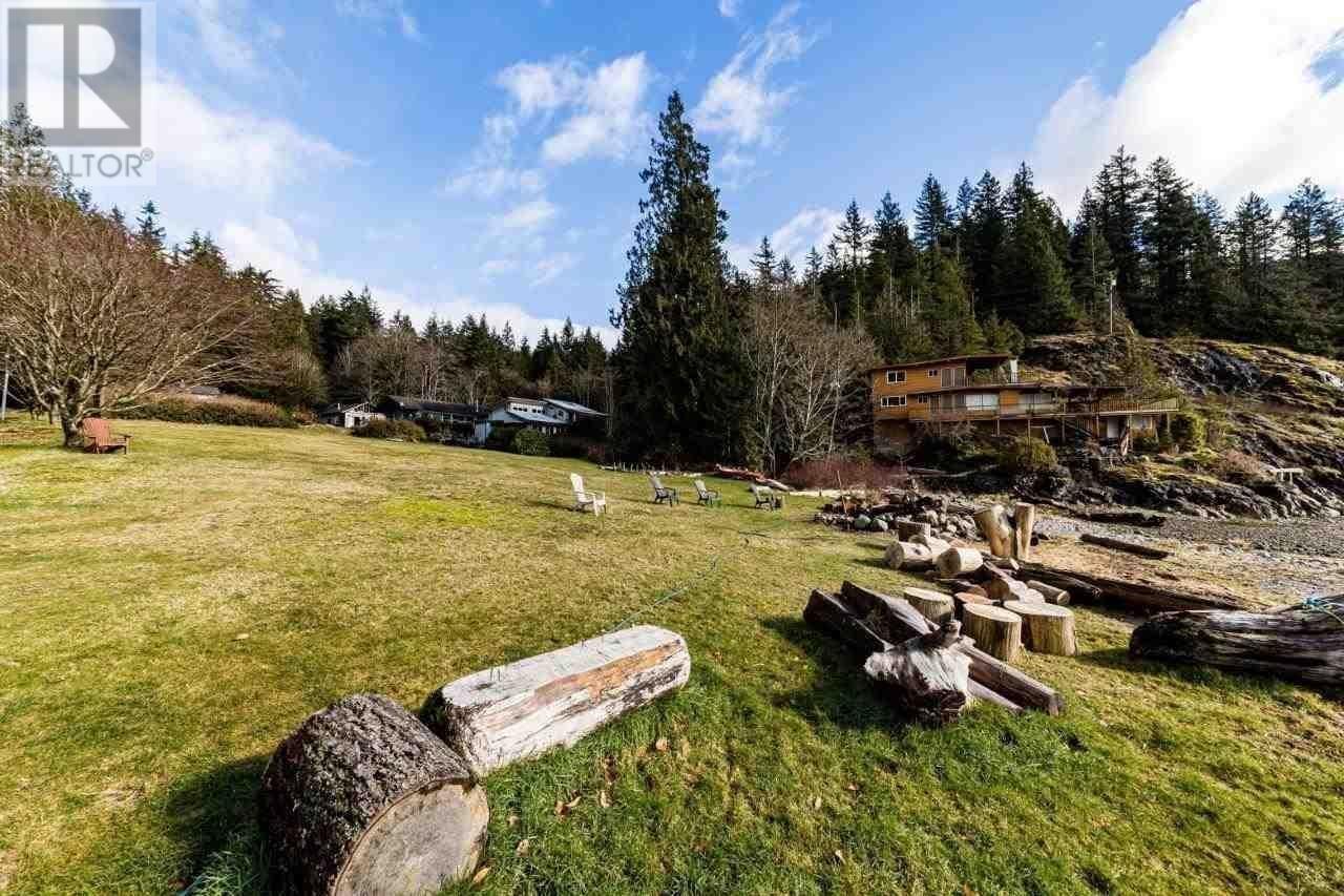 6 BRIGHTON BEACH, North Vancouver