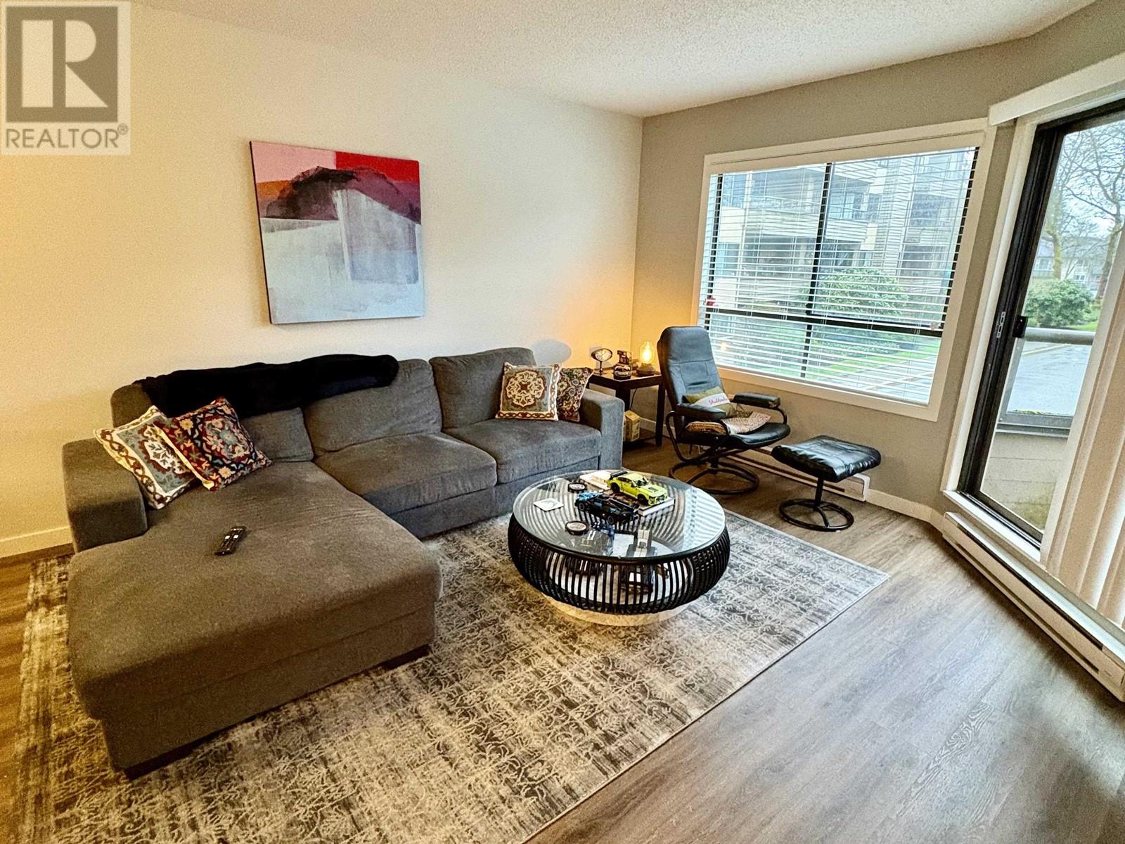Photo 9 of 110 1690 Augusta Avenue, Burnaby BC