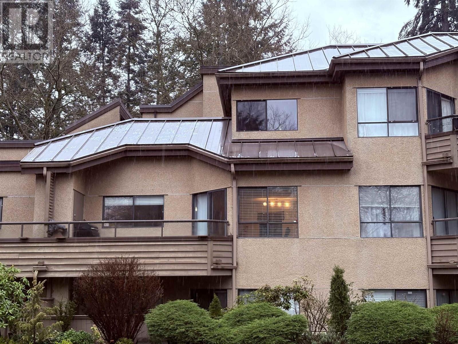 Photo 26 of 110 1690 Augusta Avenue, Burnaby BC