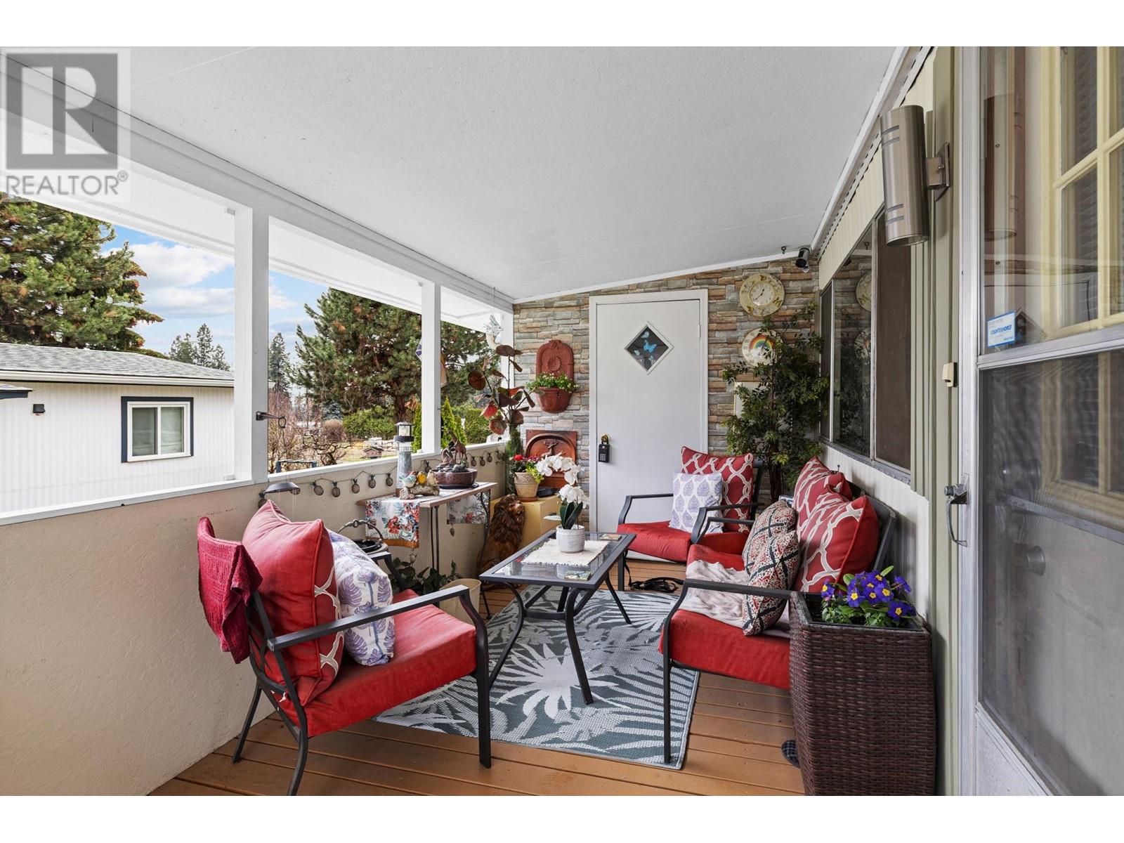 60 1929 97 Highway South, Westbank