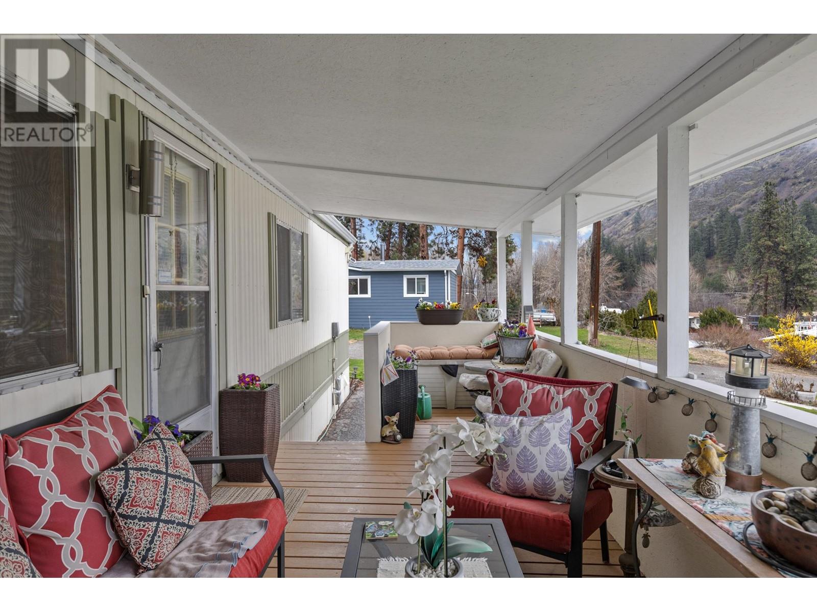 60 1929 97 Highway South, Westbank