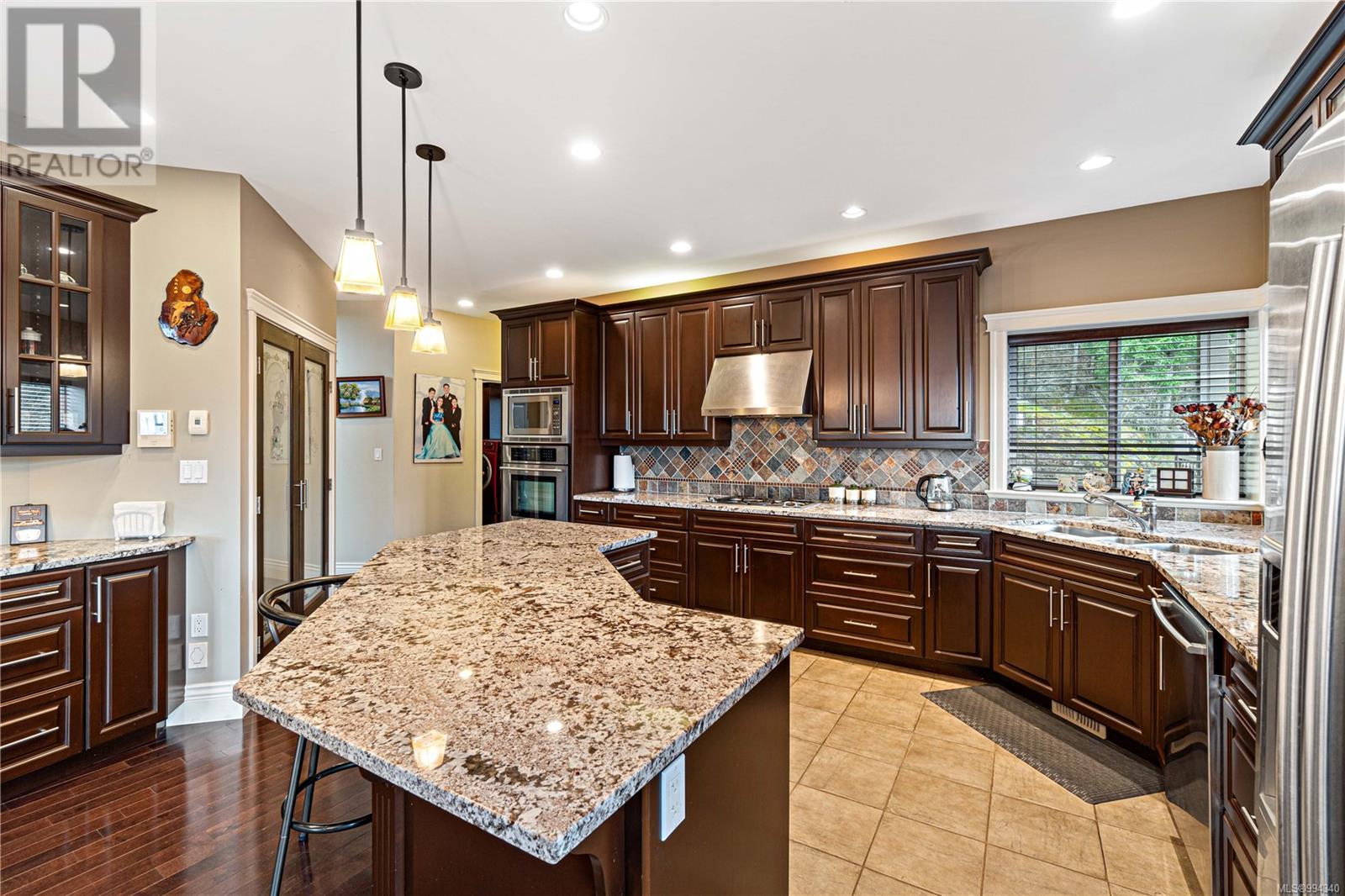 443 Montclair Dr, Nanaimo