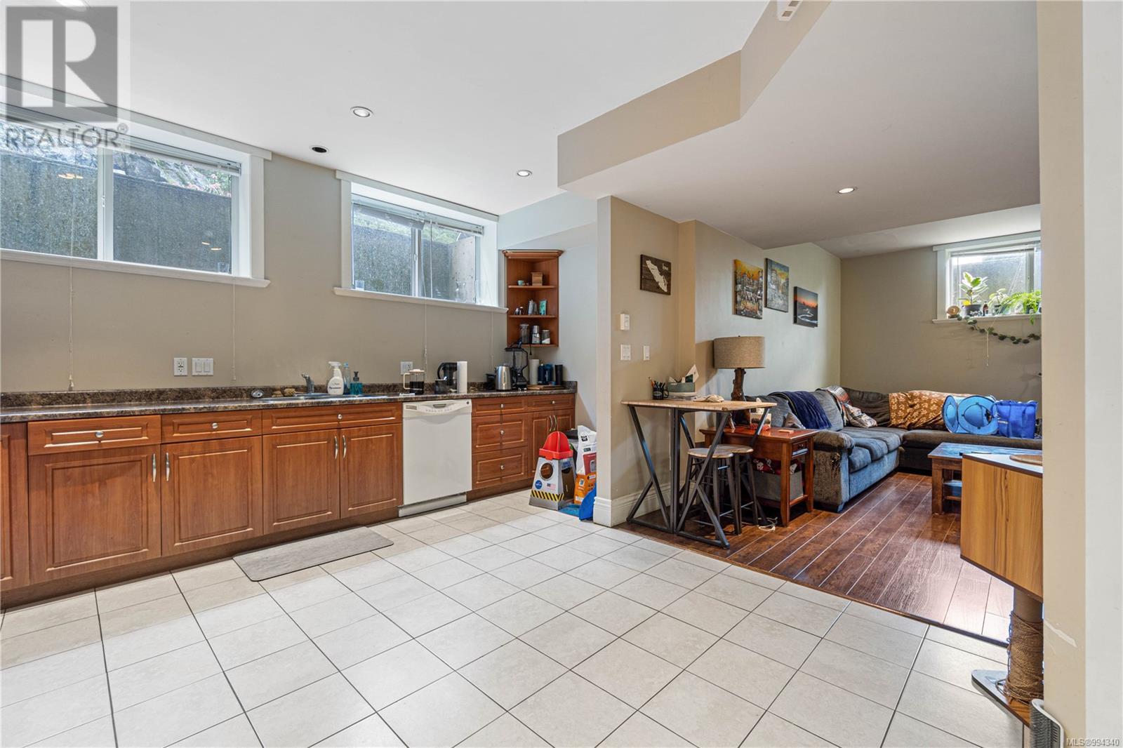 443 Montclair Dr, Nanaimo
