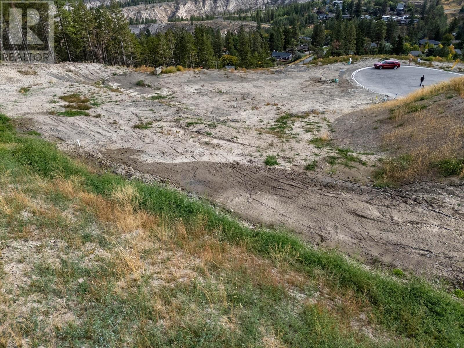 Photo 12 of 1145 Crestwood Drive, Kamloops BC