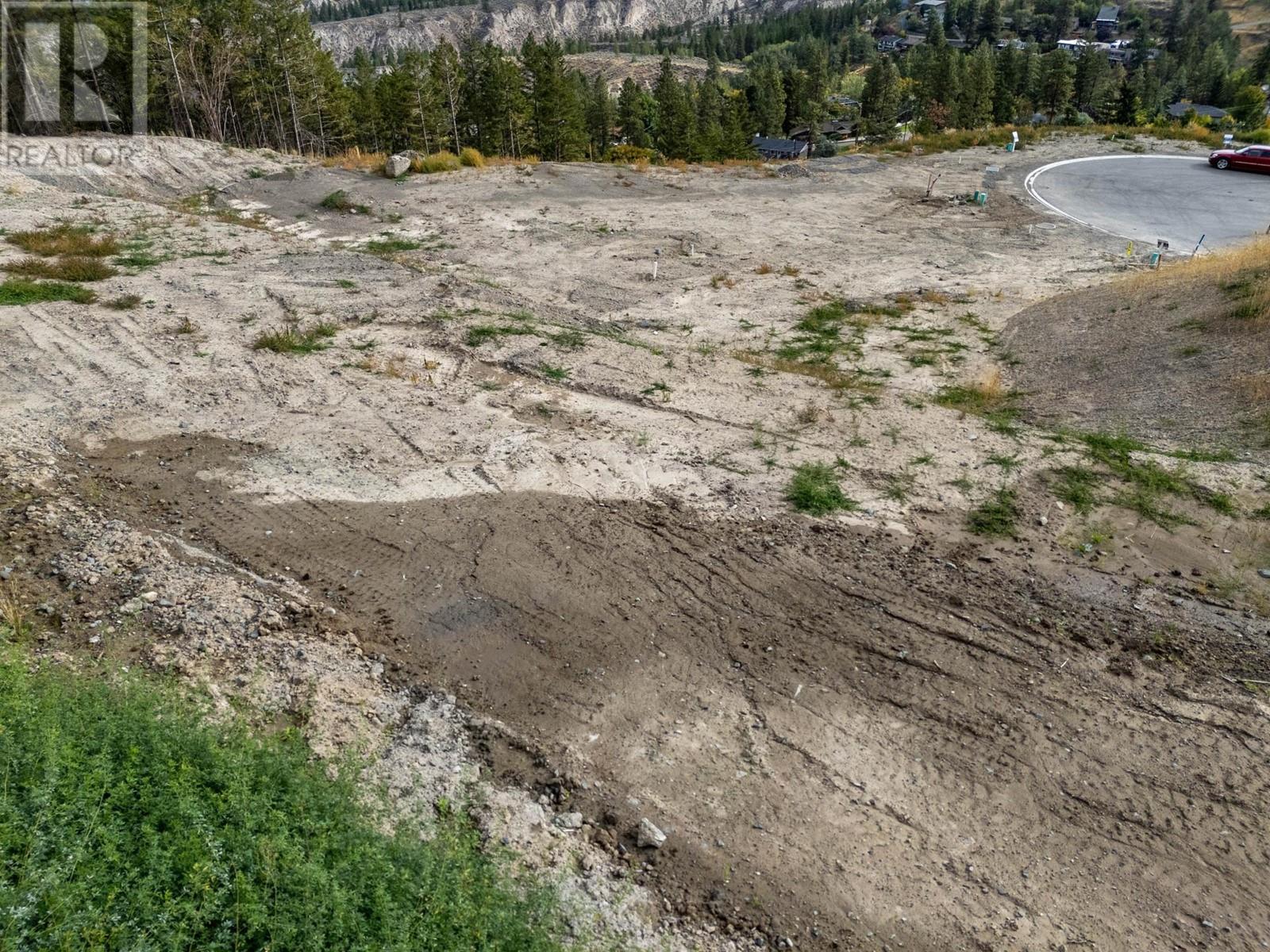 Photo 11 of 1145 Crestwood Drive, Kamloops BC