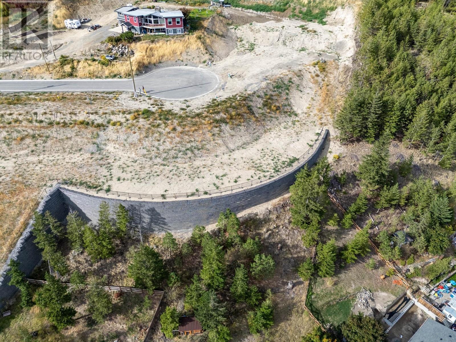 Photo 14 of 1130 Crestwood Drive, Kamloops BC