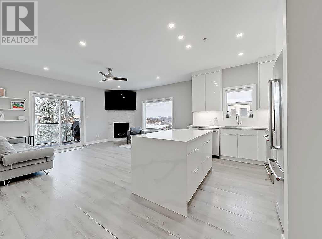 Single Family House for Sale in    Avenue SW Bankview Calgary 