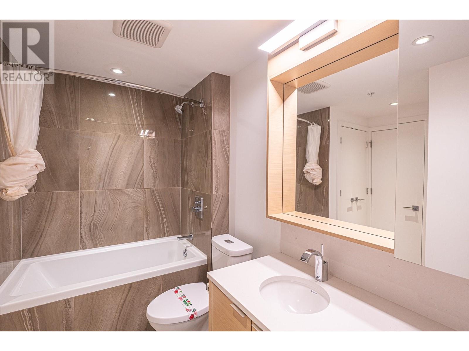 Photo 15 of 701 1688 Pullman Porter Street, Vancouver BC