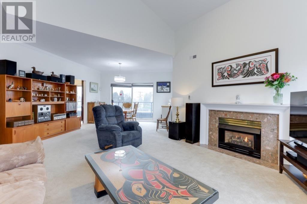 #307-4743 RIVER Road West, Delta