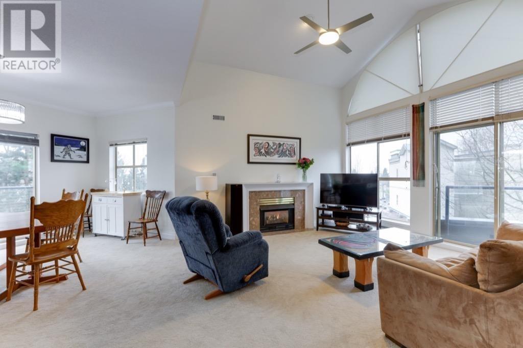 #307-4743 RIVER Road West, Delta