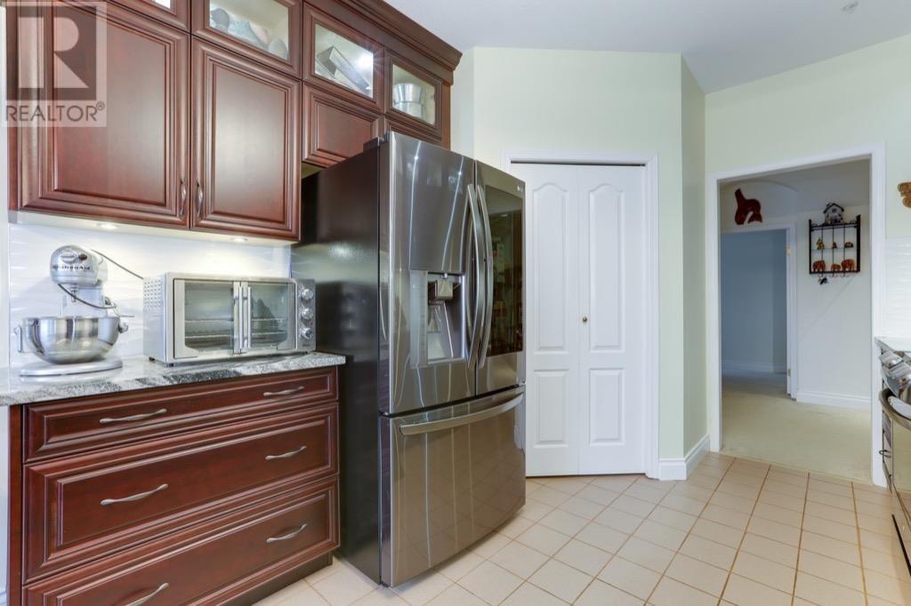 #307-4743 RIVER Road West, Delta
