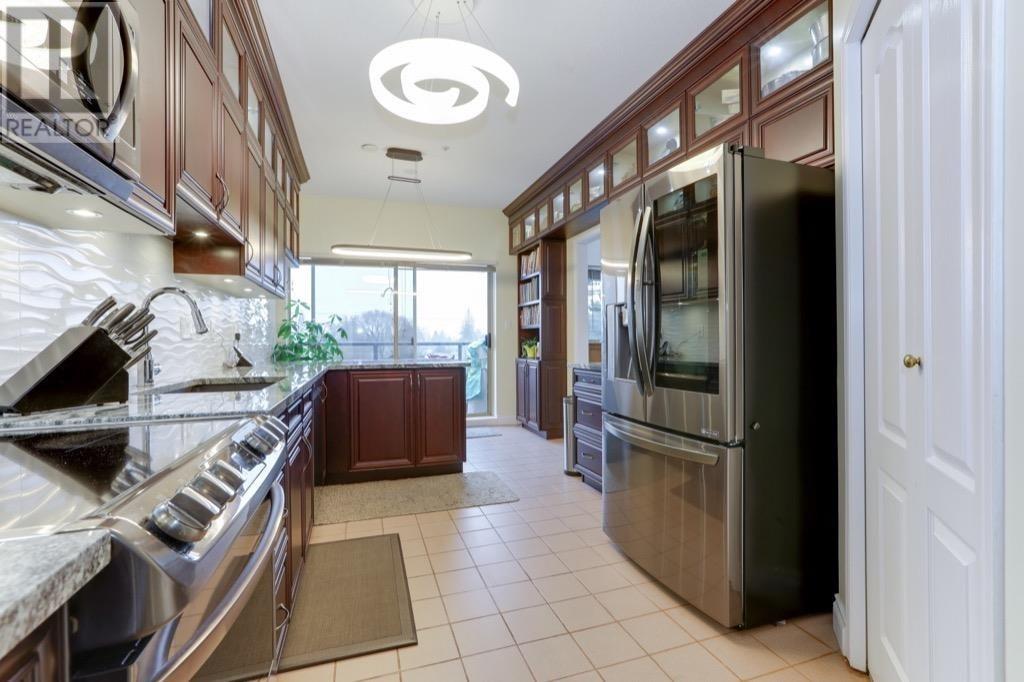 #307-4743 RIVER Road West, Delta