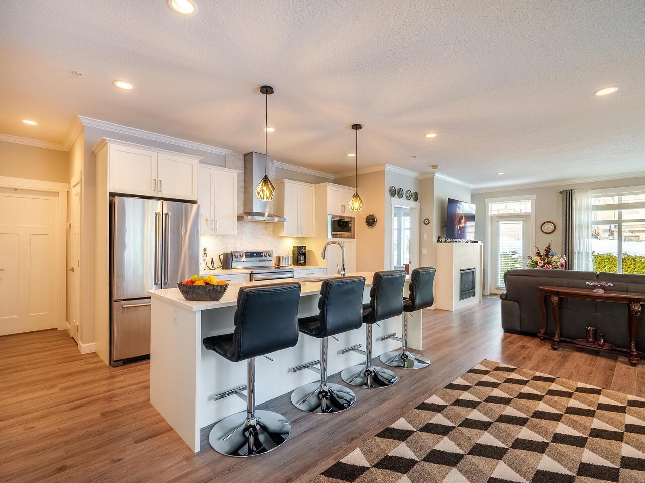 69 7138 210 STREET, Langley real estate listing R2988858