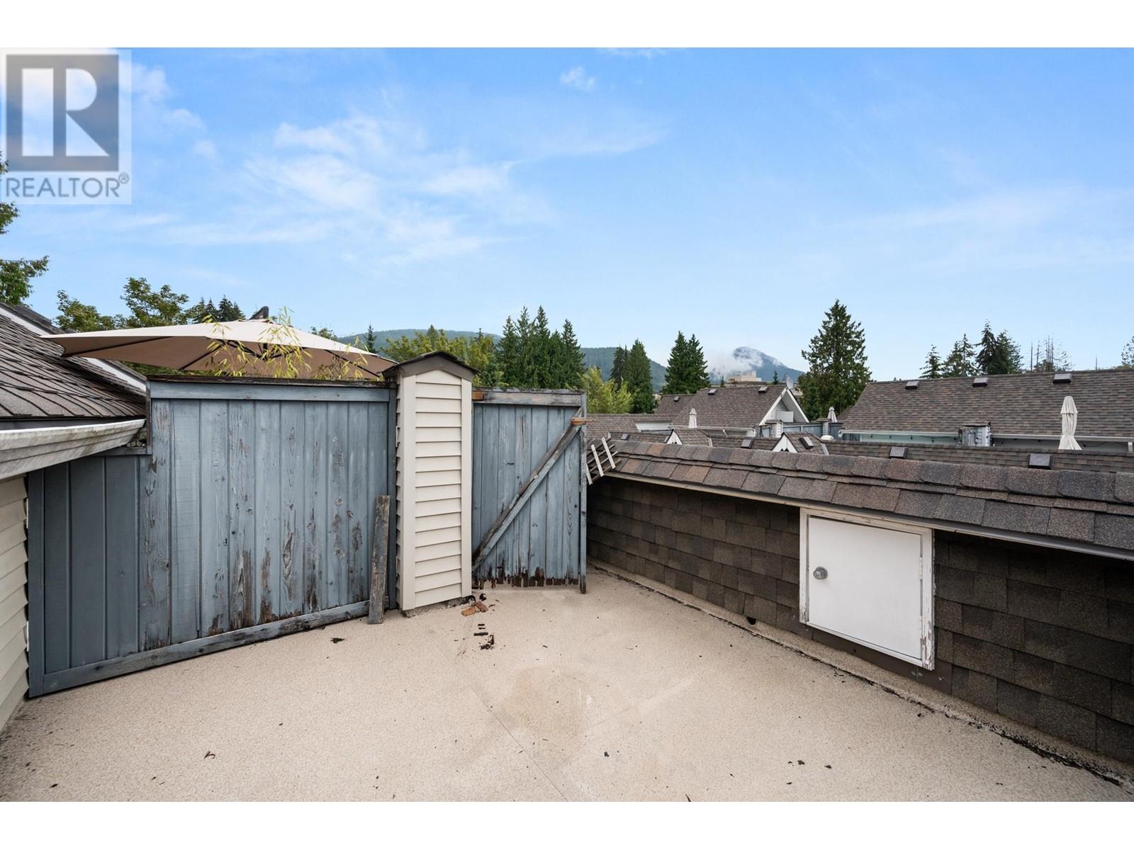 15 1005 LYNN VALLEY ROAD, North Vancouver