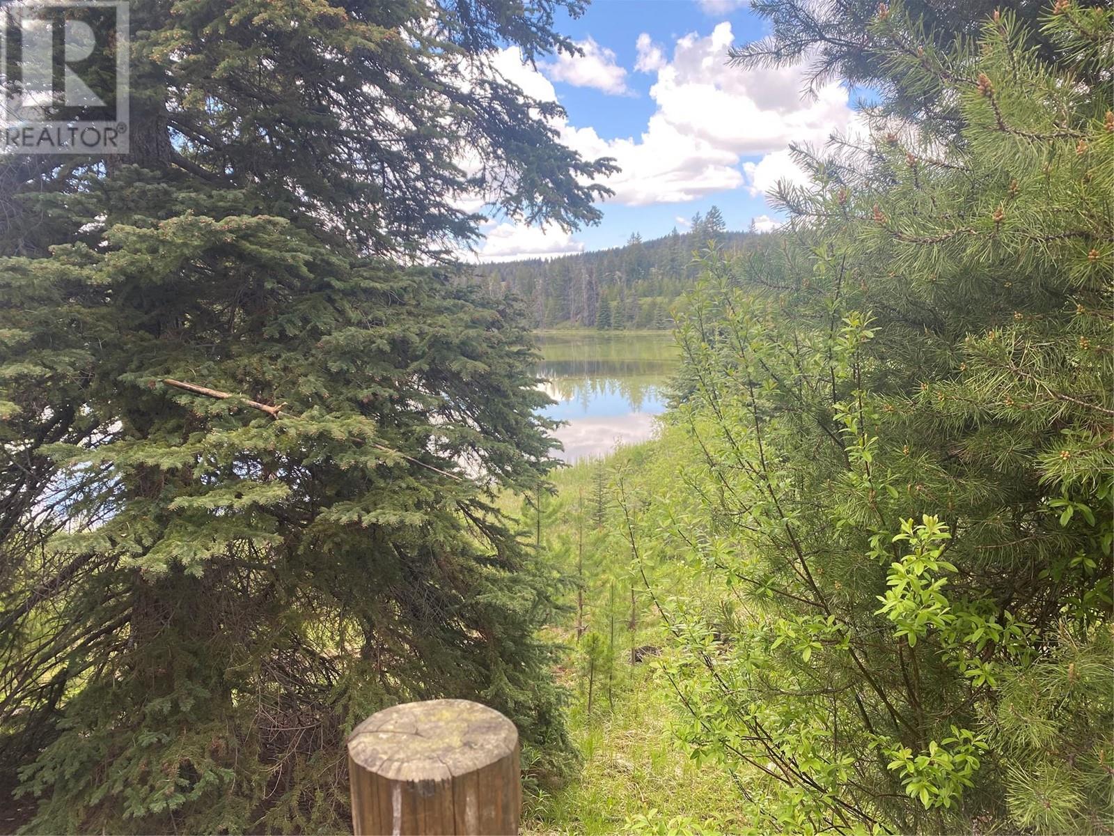 #17/18 5485 LAC LE JEUNE ROAD - Image 2