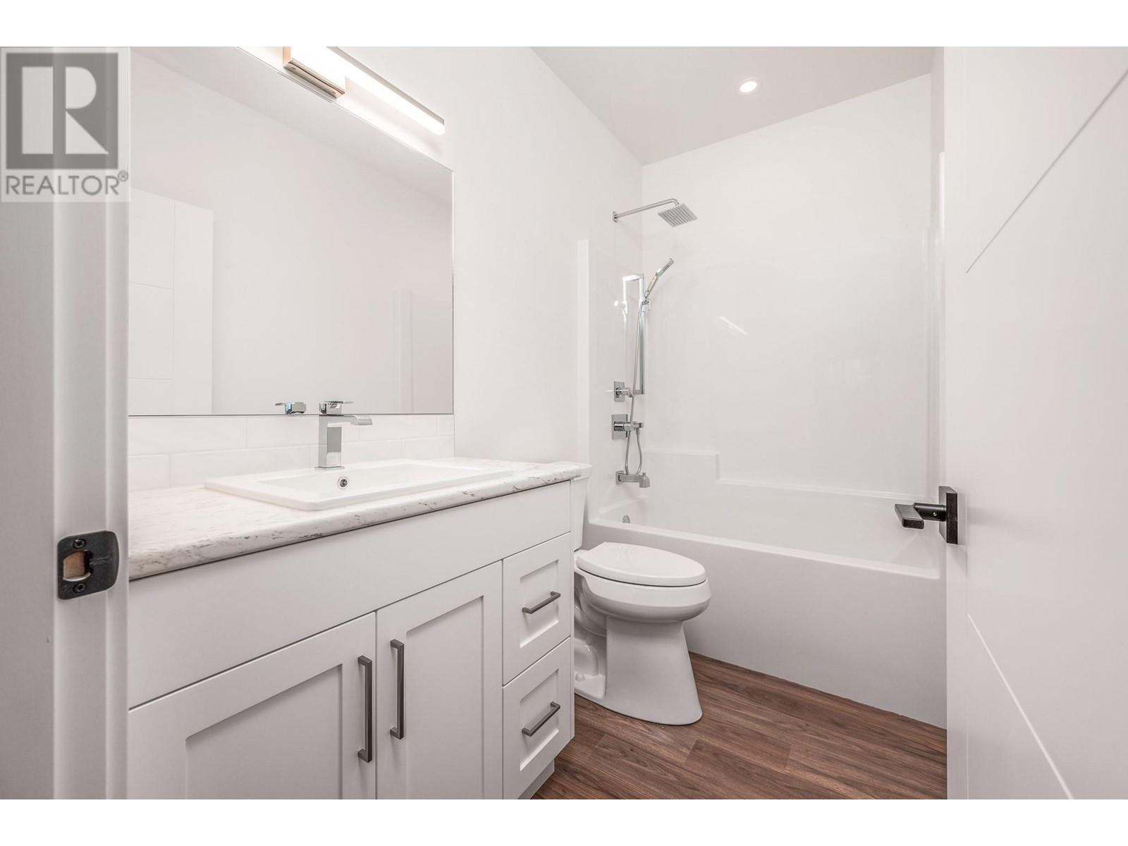 8909 Cherry Lane, Coldstream