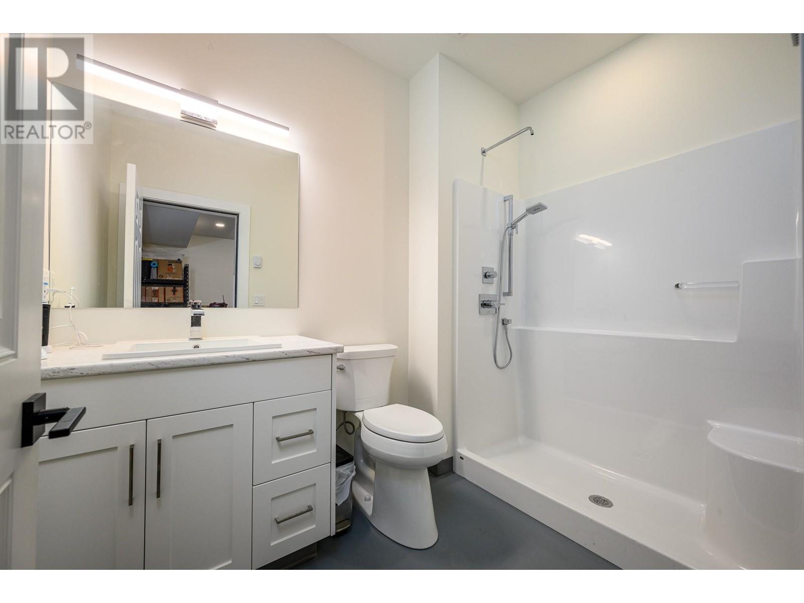 8909 Cherry Lane, Coldstream