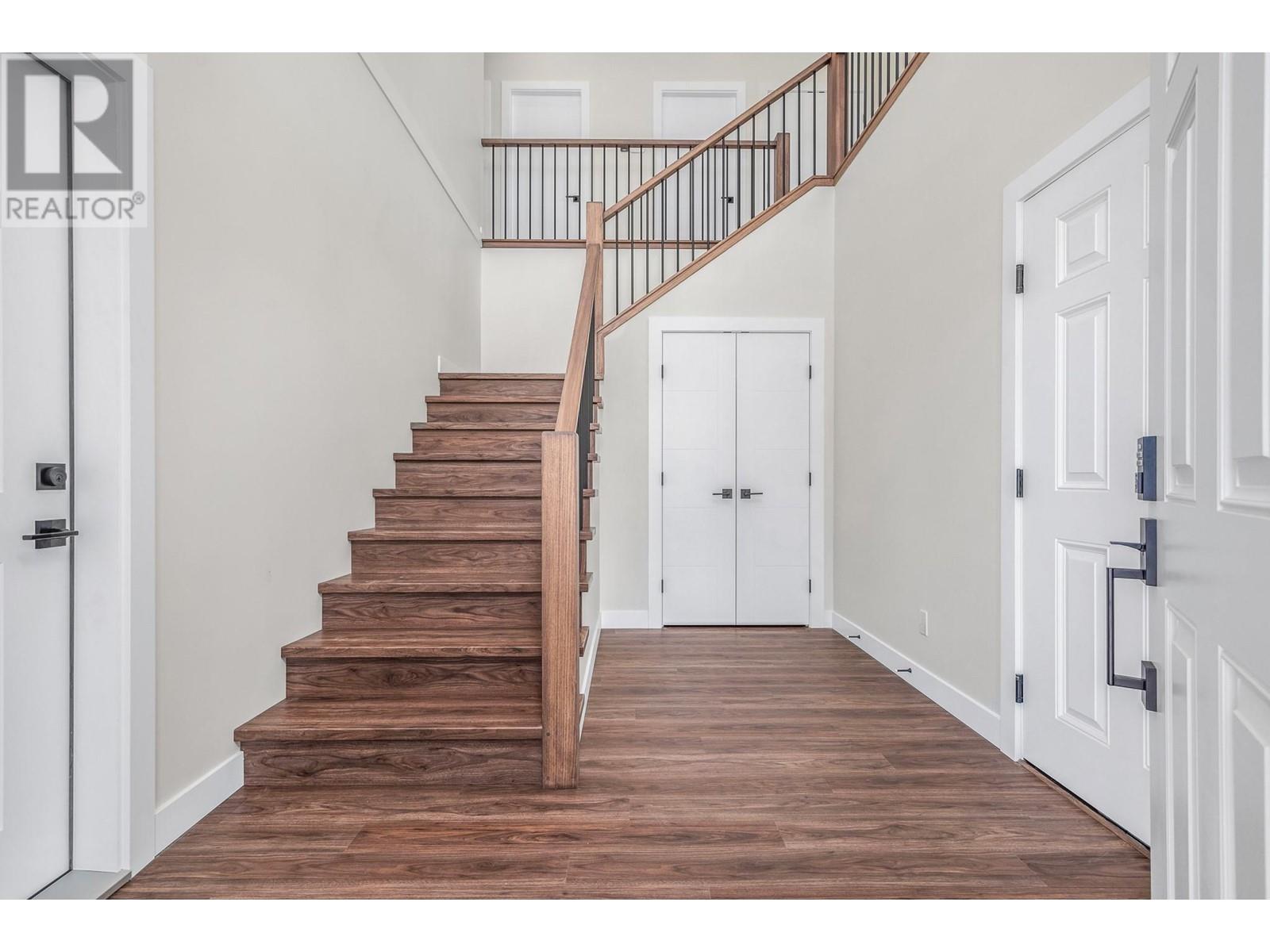 8909 Cherry Lane, Coldstream