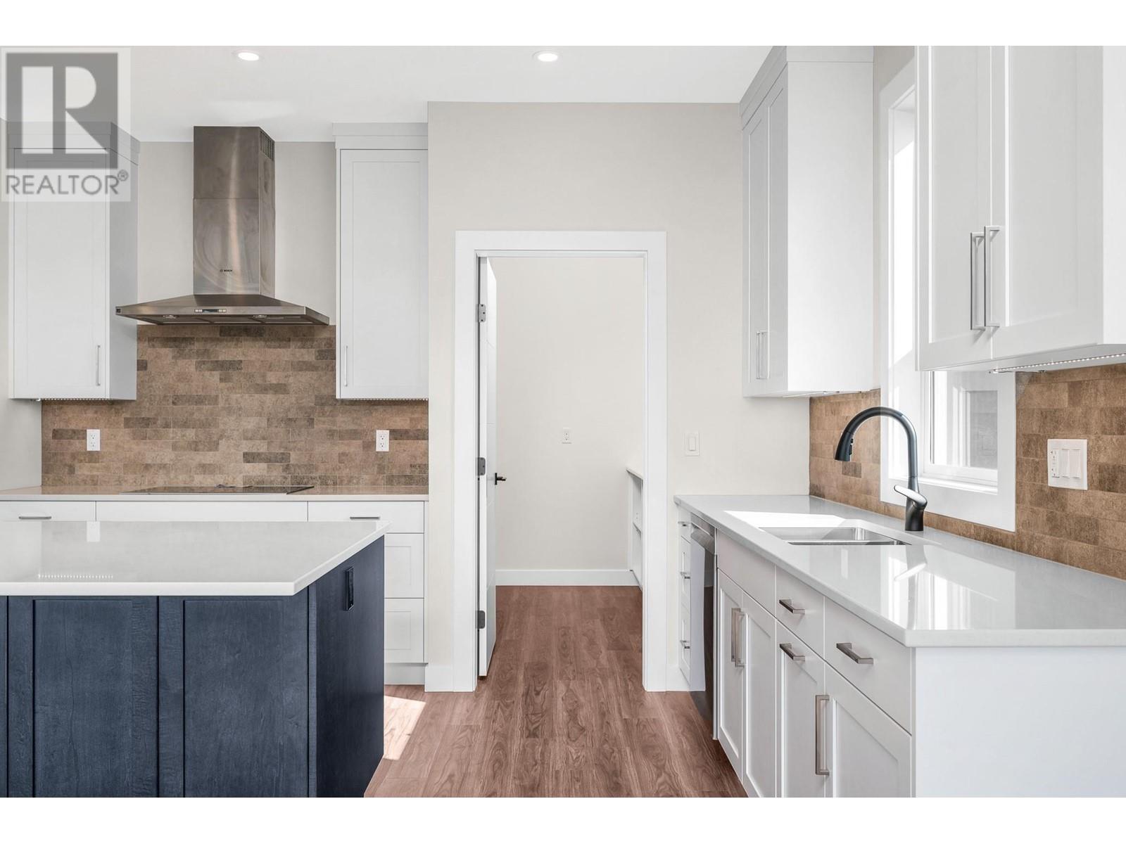 8909 Cherry Lane, Coldstream