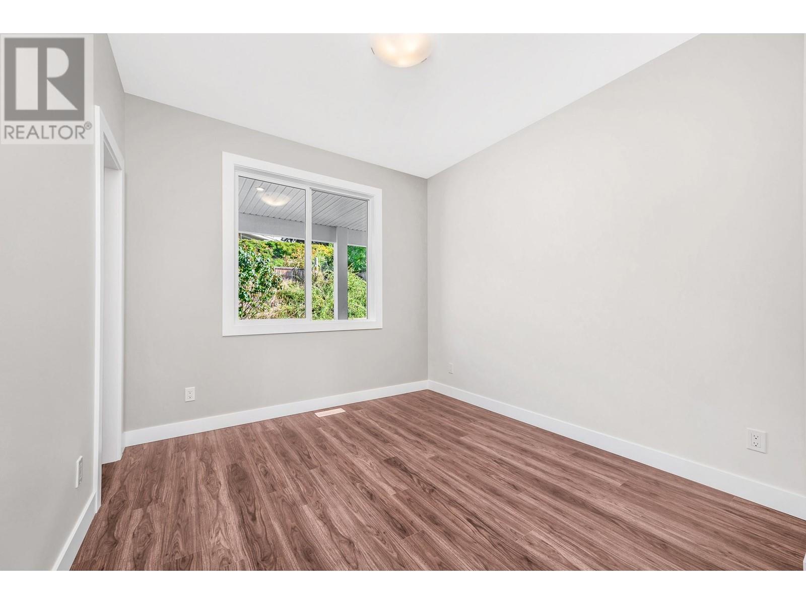8909 Cherry Lane, Coldstream