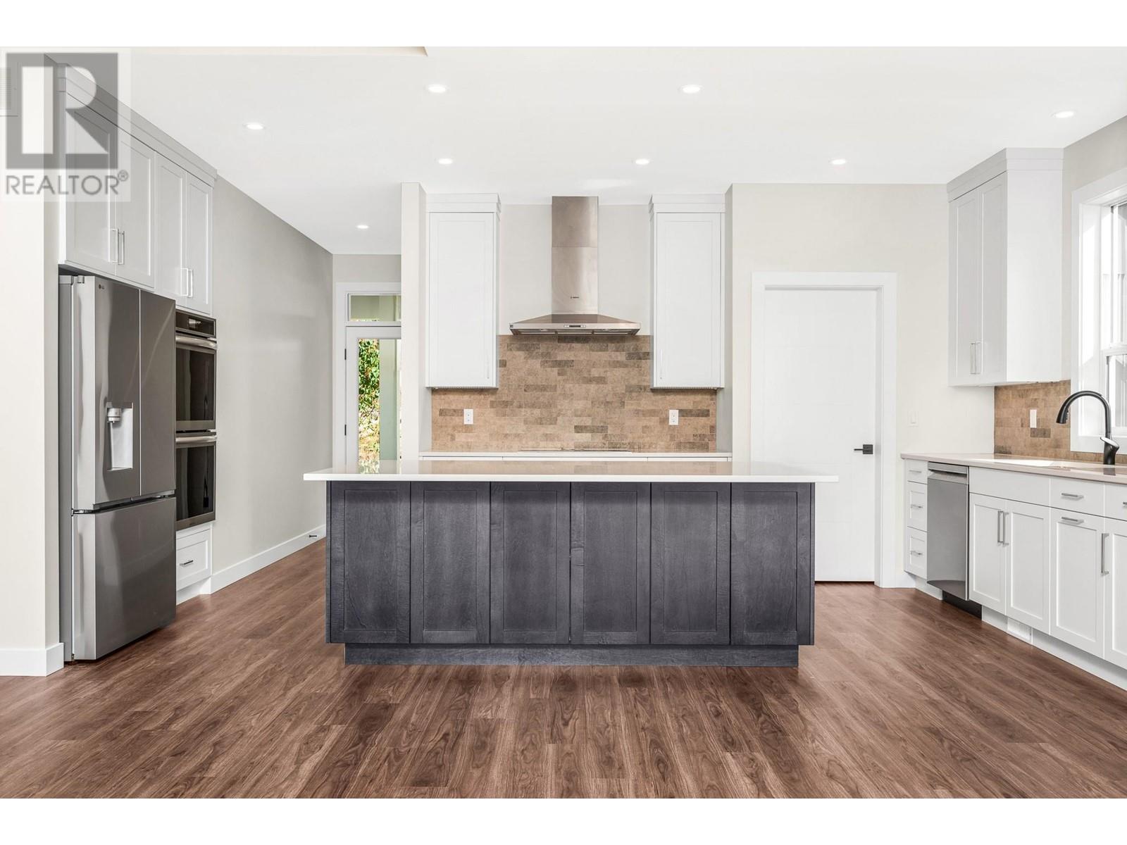 8909 Cherry Lane, Coldstream